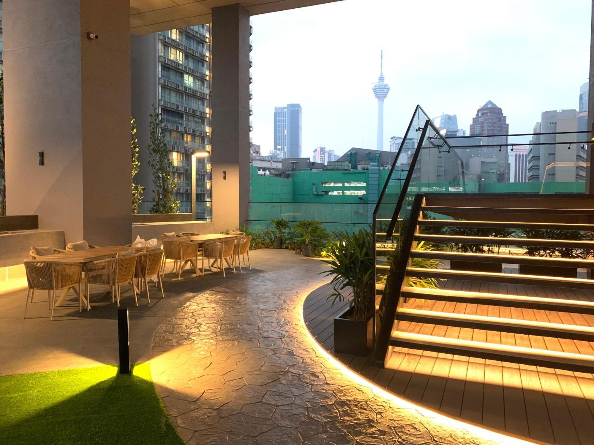 Axon Residence By Leo Suites Kuala Lumpur Esterno foto