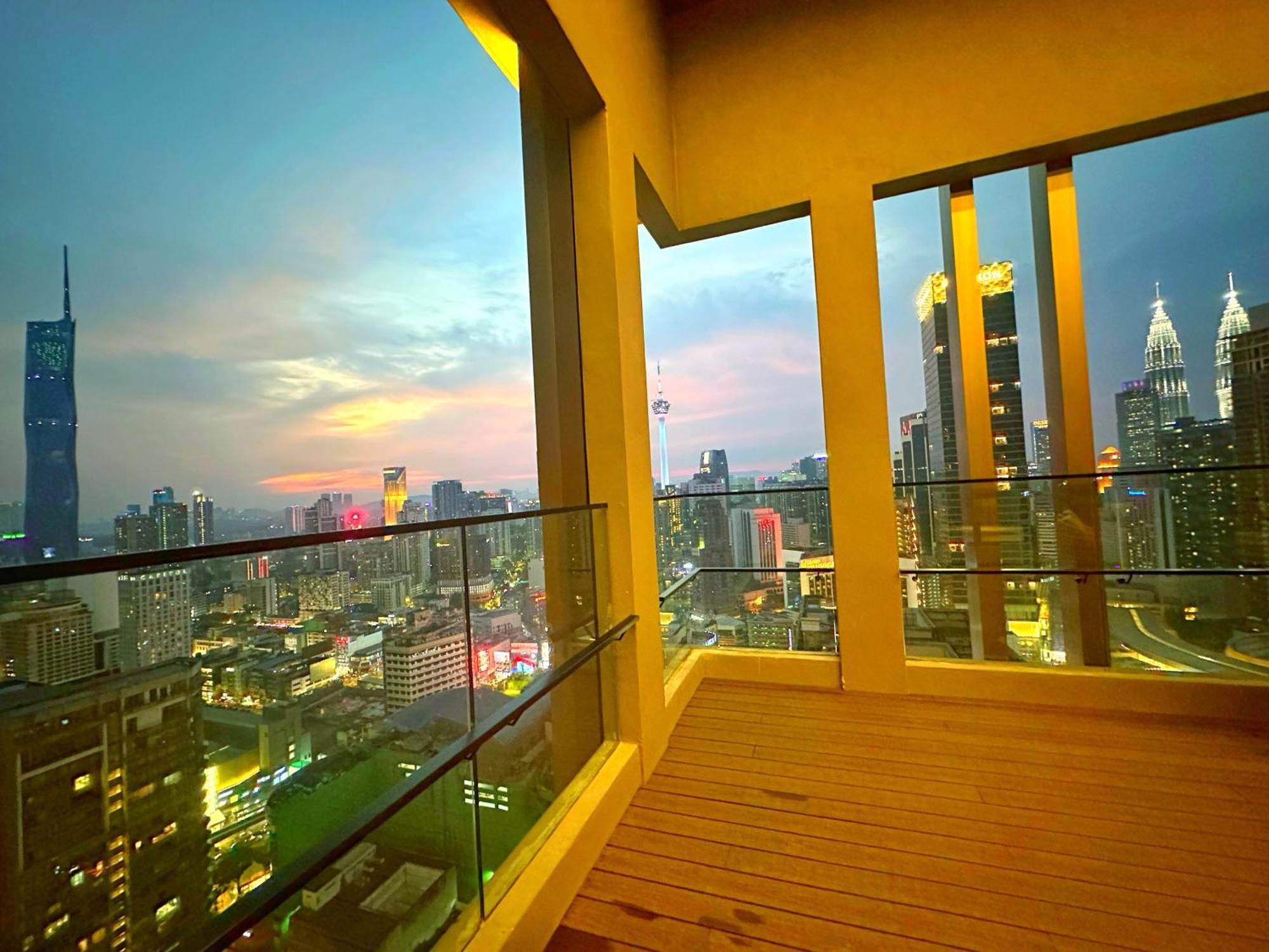 Axon Residence By Leo Suites Kuala Lumpur Esterno foto